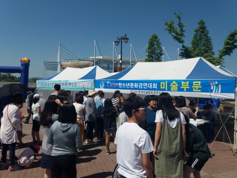 ��10ȸ û�ҳ⹮ȭ�桦